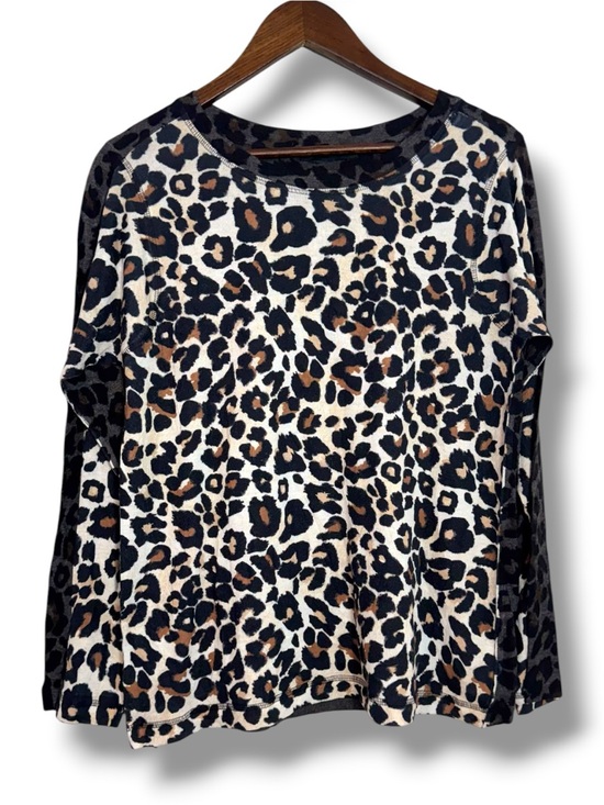 Nally & Millie Sweaters - Nally & Millie Leopard Animal Print Long Sleeve Knit Blouse Sweater Medium Art